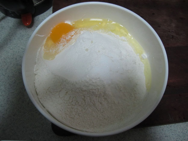 野山葱蛋饼步骤2