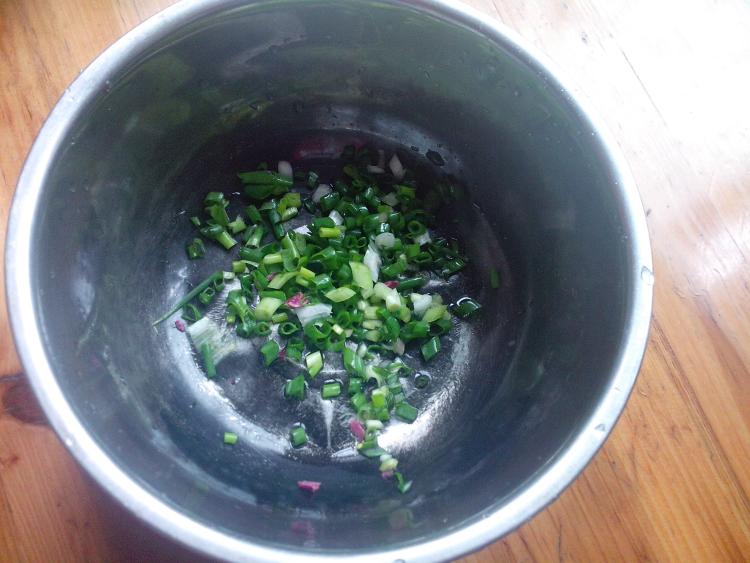西红柿鸡蛋饼步骤2