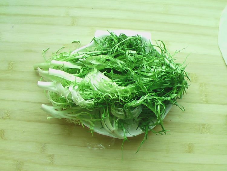 苦菊卷饼步骤4