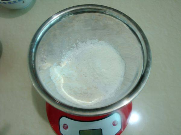 蓝莓千层饼步骤1