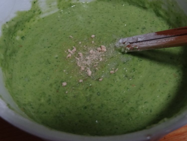番茄菠菜鸡蛋饼步骤7