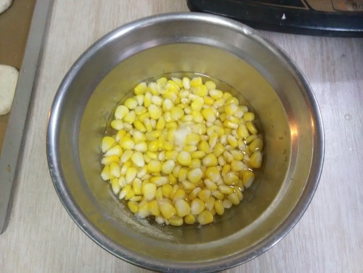 豆渣玉米粒饼步骤2