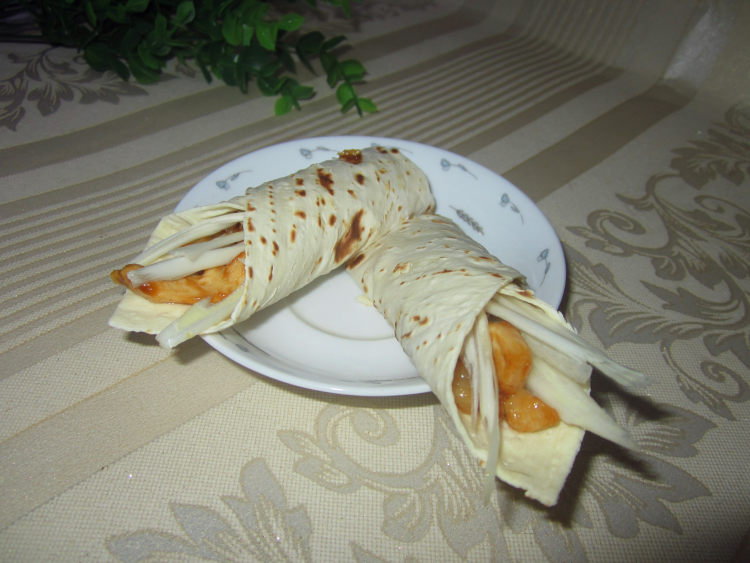 酱香鸡丝卷饼步骤13
