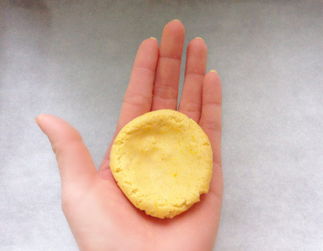 芝麻花生南瓜饼步骤11