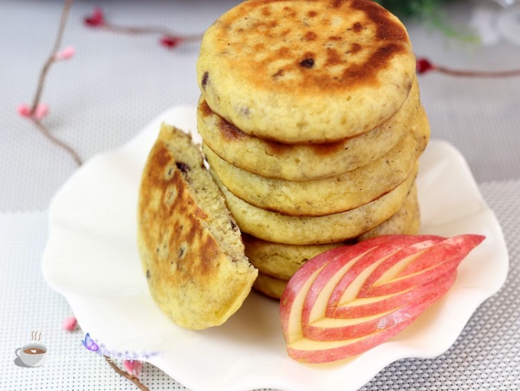 蓝莓黄豆面贴饼子步骤11