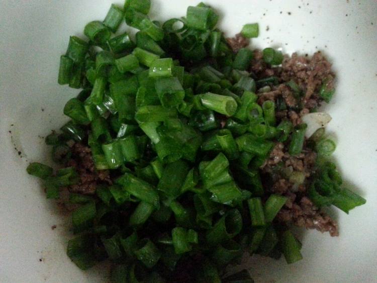 葱香牛肉土豆饼步骤3