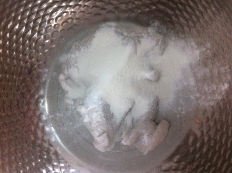芝麻紫薯芋头饼步骤4