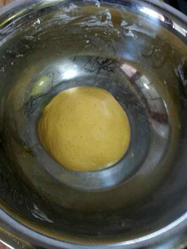 白芝麻南瓜饼步骤3