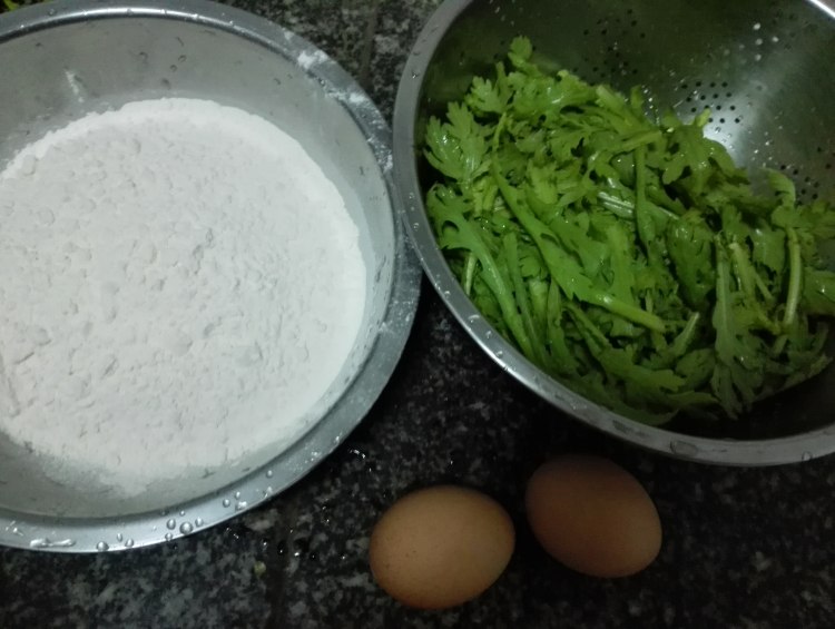 茼蒿鸡蛋饼步骤4