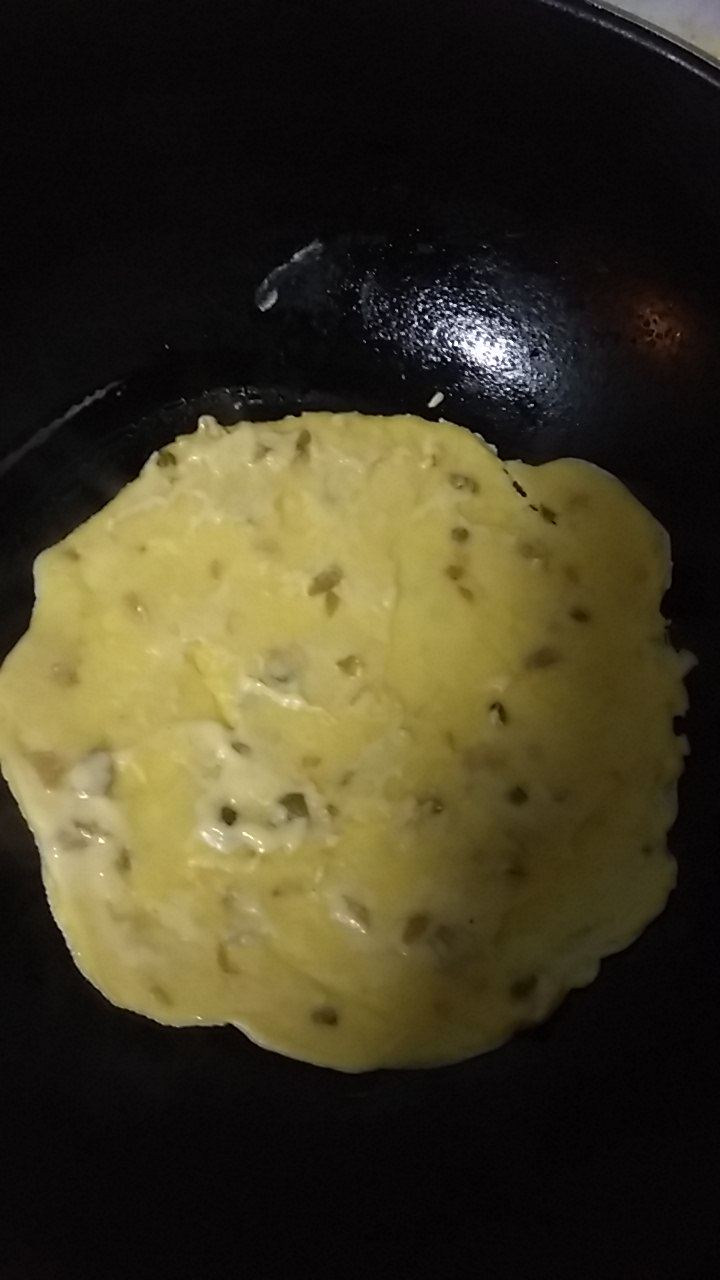鸡蛋榨菜煎饼步骤4