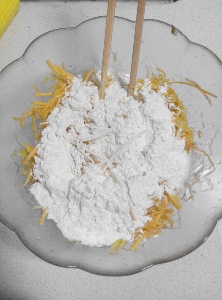 南瓜丝煎饼步骤4