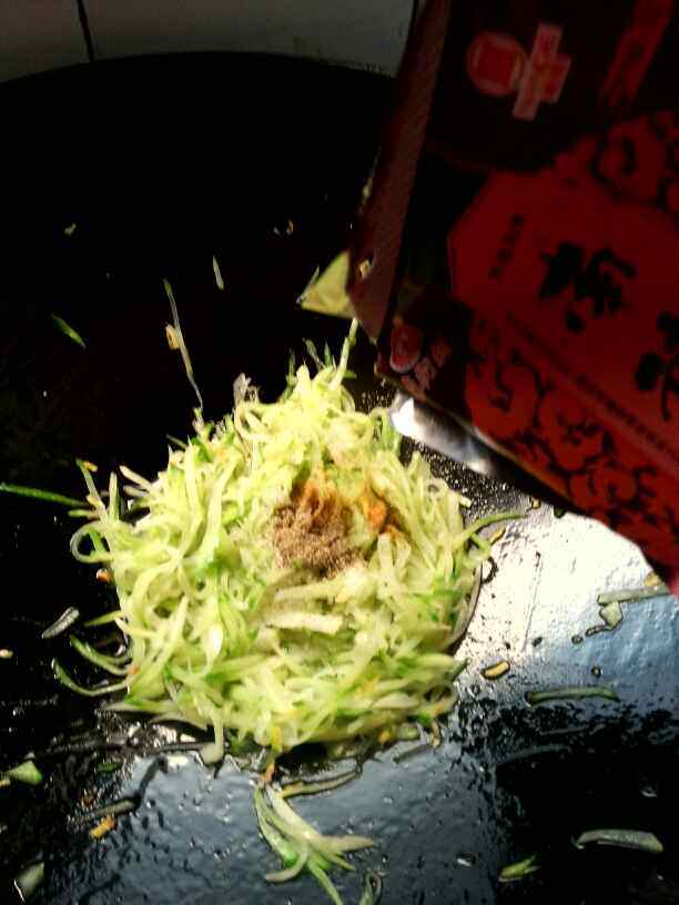 萝卜丝馅饼步骤9