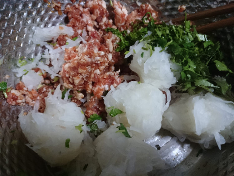 白萝卜丝肉饼步骤4