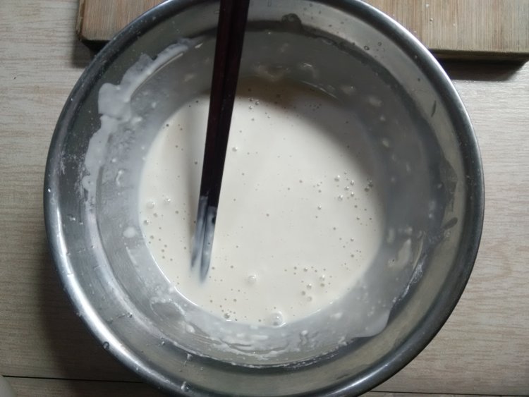黑芝麻鸡蛋脆饼步骤2