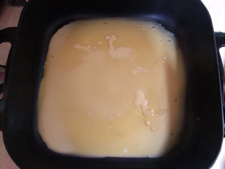 黑芝麻鸡蛋脆饼步骤6