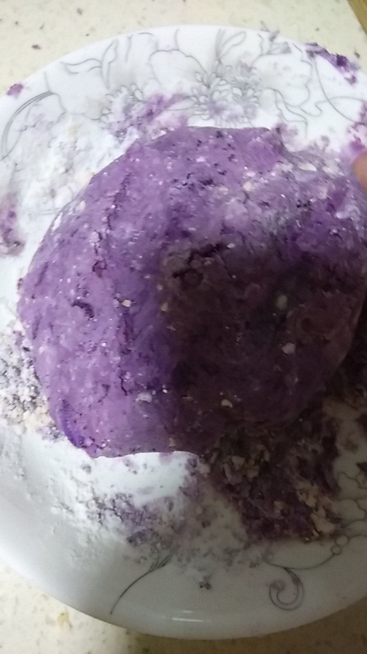 煎紫薯饼步骤5