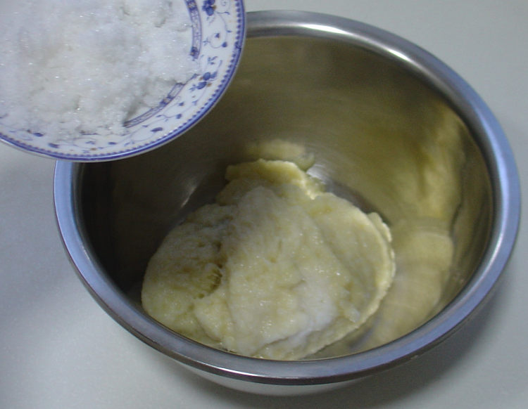 黑芝麻玉米渣蛋饼步骤3