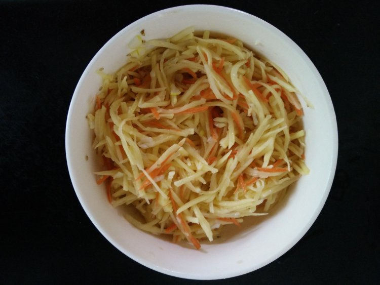 煎土豆丝饼步骤6