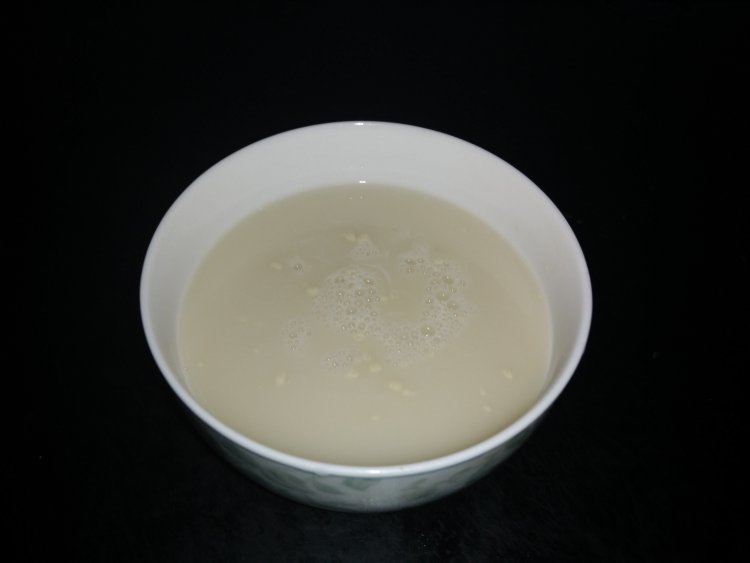白糖黑芝麻杂粮饼步骤2