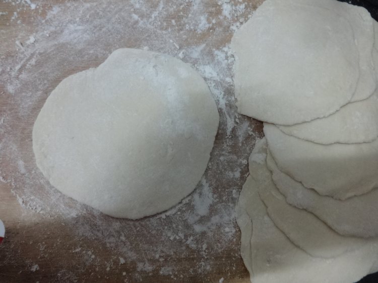 豆渣肉丝卷饼步骤3