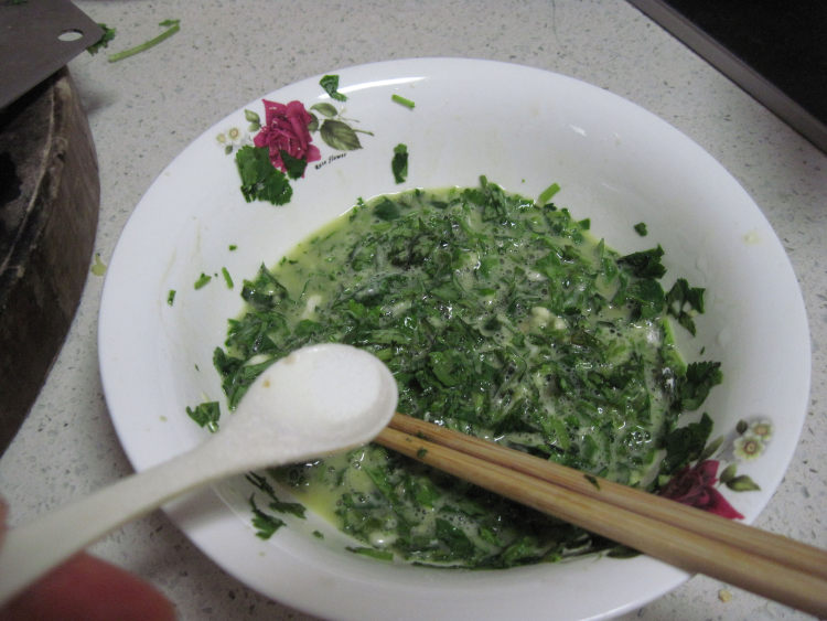 香菜鸡蛋饼步骤5