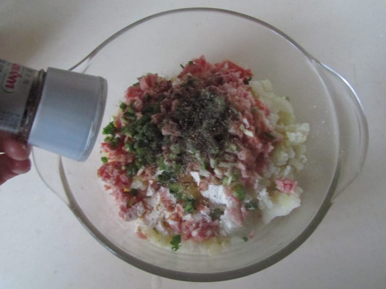 培根土豆饼步骤4