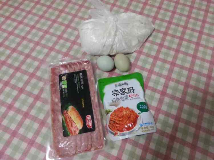 泡菜培根饼步骤1