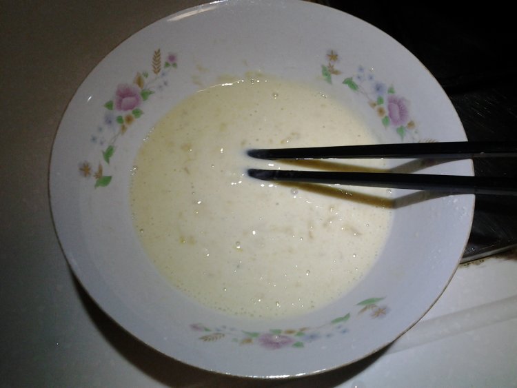 鸡蛋香蕉饼步骤4