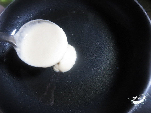 鸡蛋摊饼步骤7