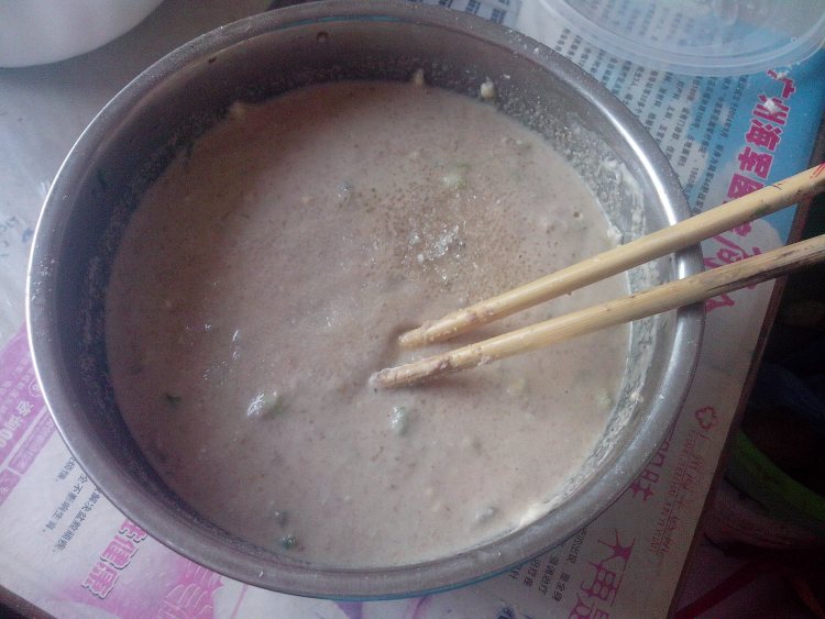 酸豆角豆渣鸡蛋饼步骤7