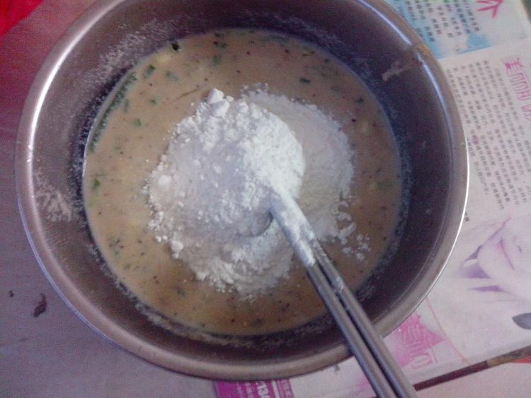 豆渣鸡蛋饼步骤5