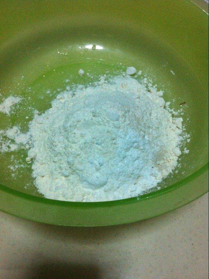 椒盐烧饼步骤1