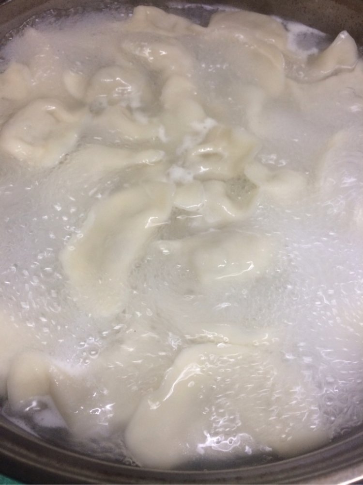 豇豆大肉水饺步骤11