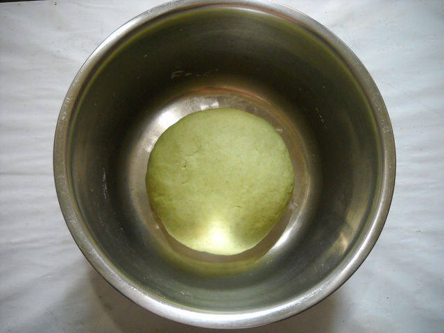茼蒿粉丝元宝蒸饺步骤5