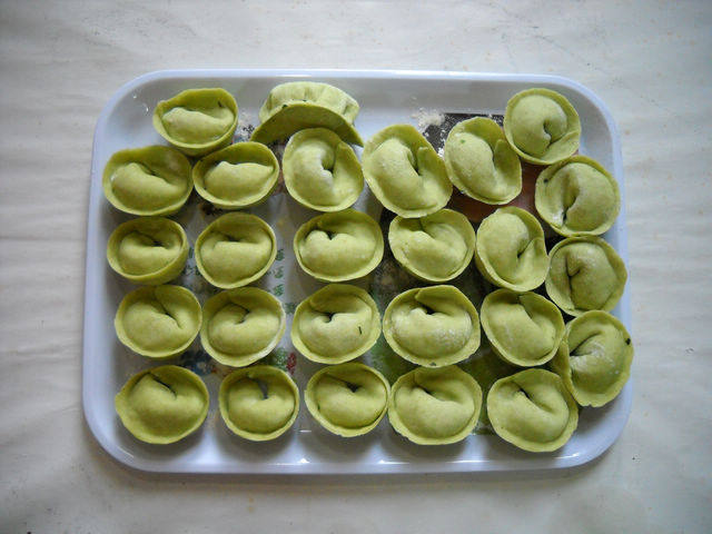 茼蒿粉丝元宝蒸饺步骤13