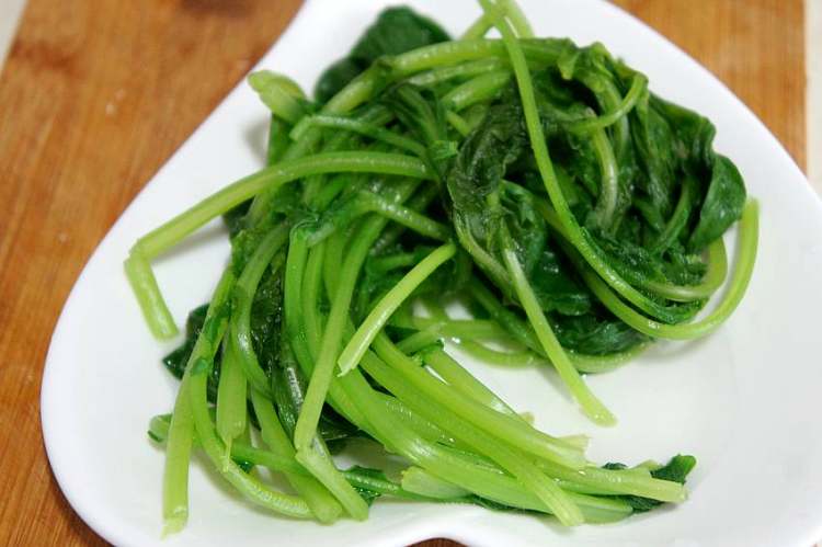水萝卜缨馅水饺#多效步骤5