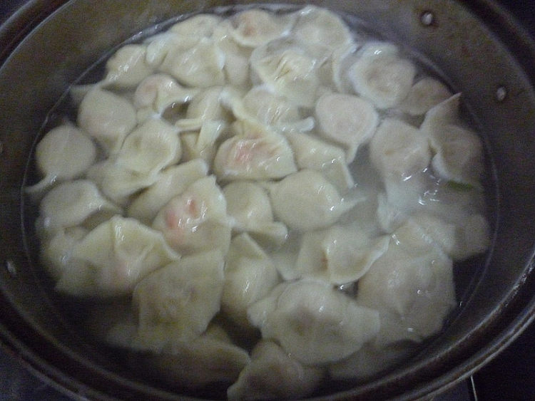 鲜肉酸菜水饺步骤9