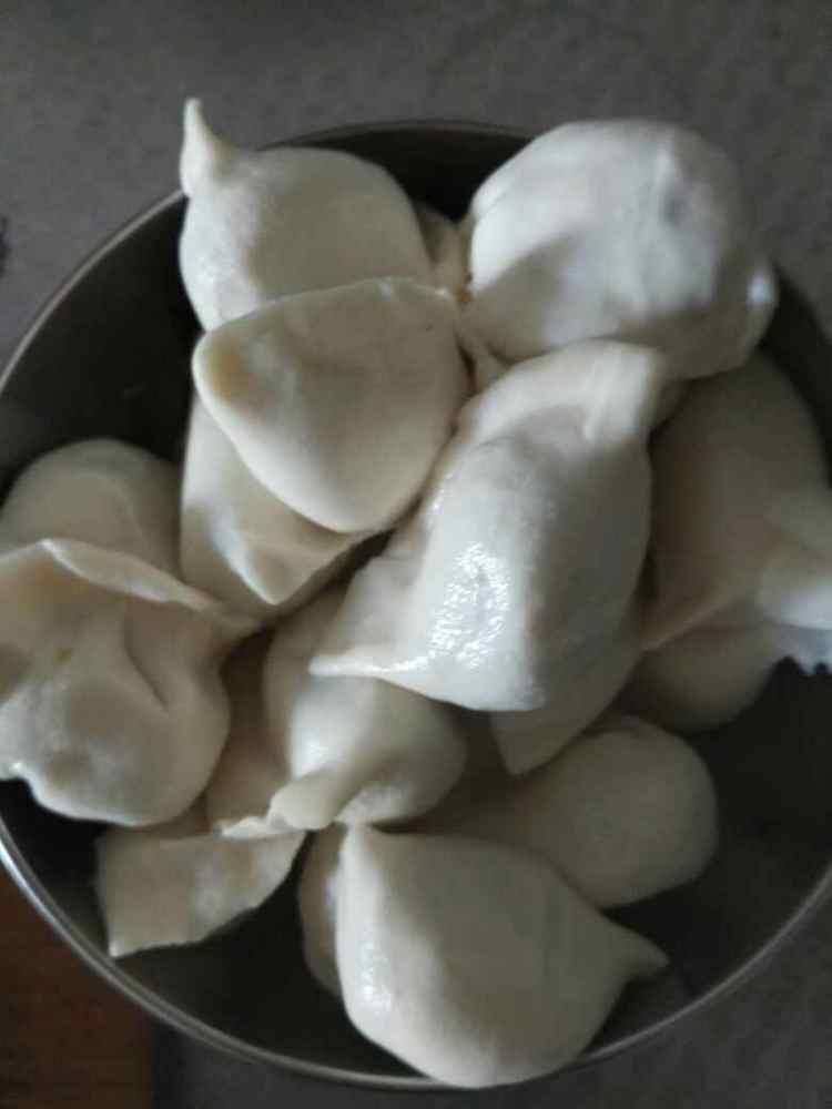 砂锅饺子步骤1
