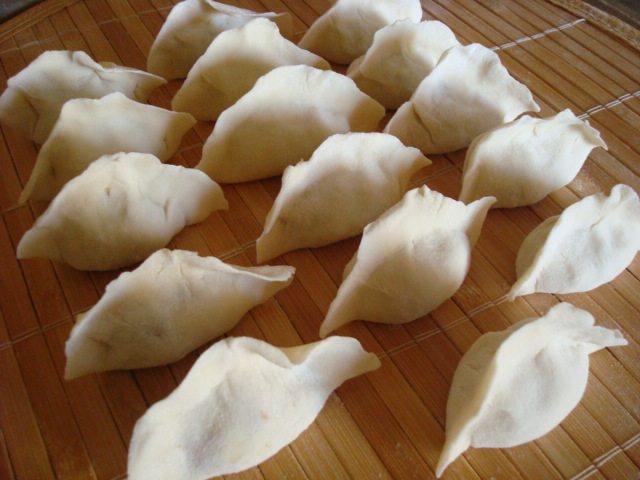 猪肉酸菜饺子步骤11