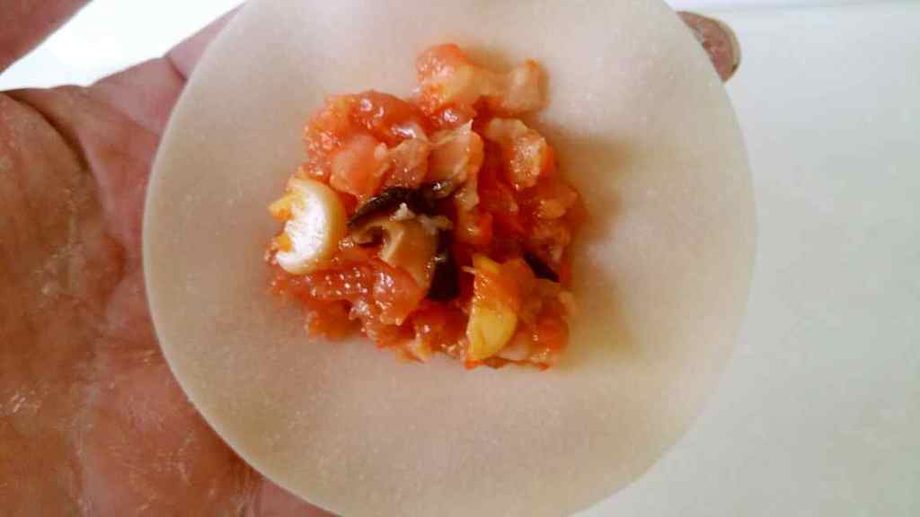 玉米胡萝卜香菇猪肉饺步骤9
