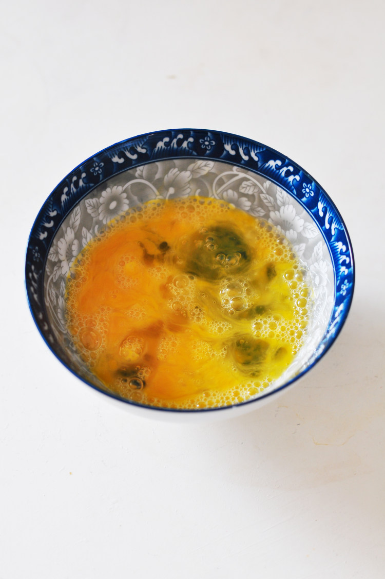 荠菜鸡蛋饺子步骤3