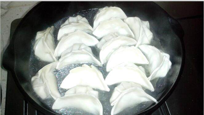 豇豆煎饺子步骤15
