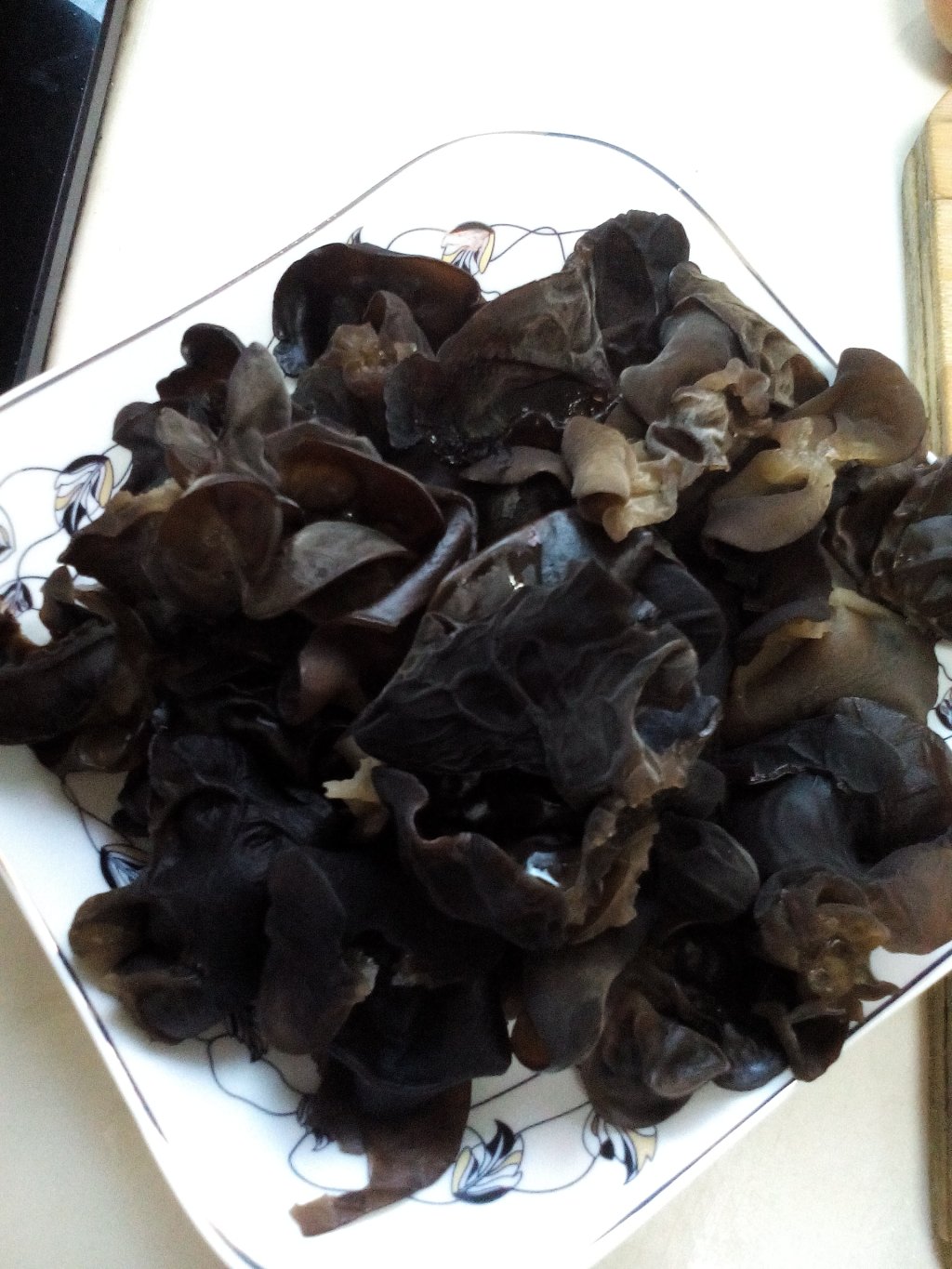 韭菜虾仁水饺步骤5