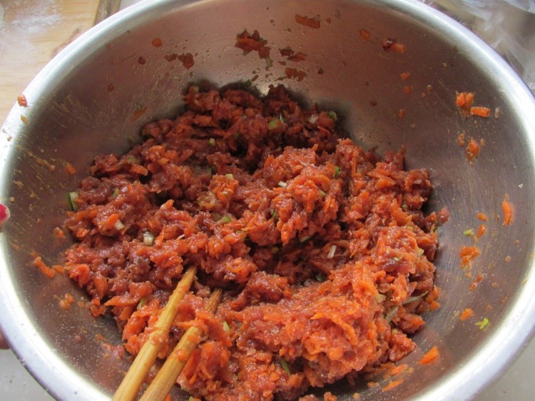 胡萝卜肉饺步骤4