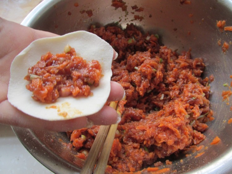 胡萝卜肉饺步骤6