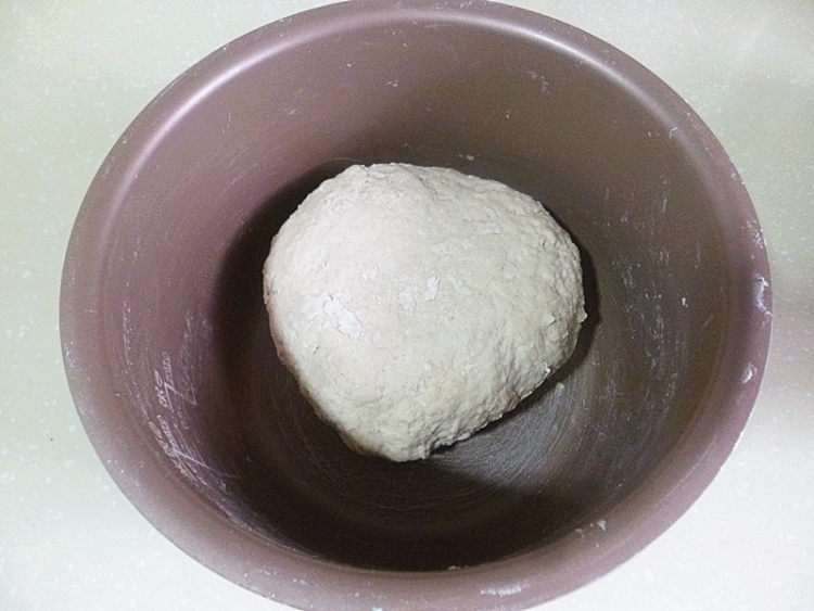 荠菜猪肉饺子步骤2