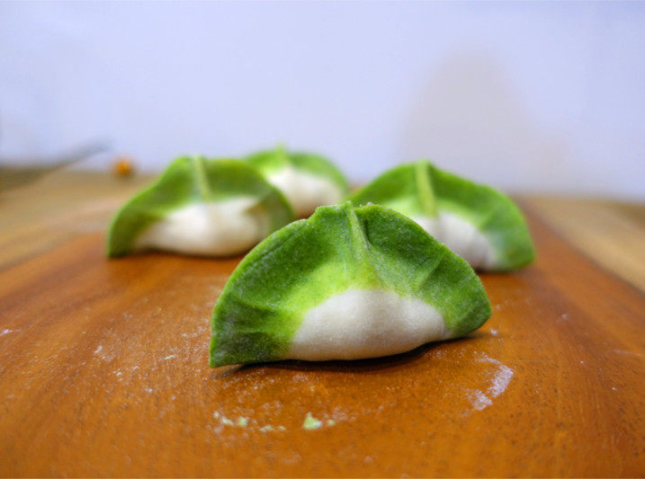 翡翠白玉饺子步骤8