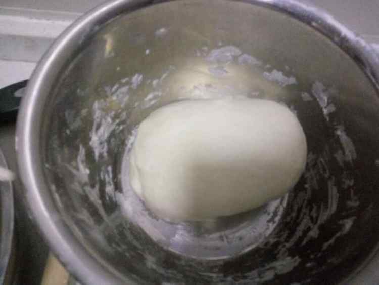 韭菜三鲜饺子步骤4