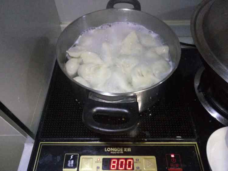 韭菜三鲜饺子步骤9