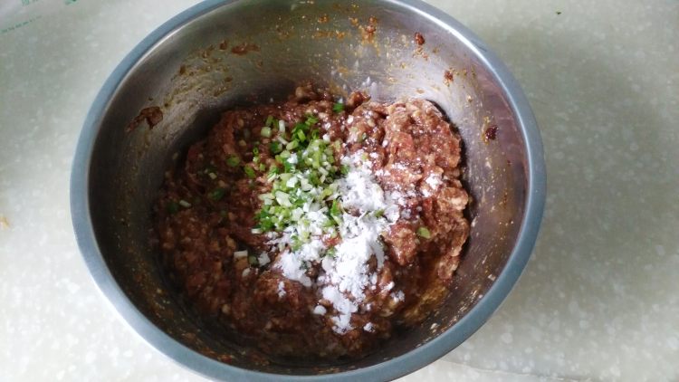 鲜肉蒸饺步骤3